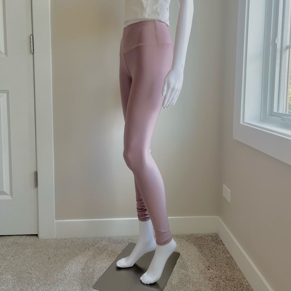 Alo High-Waist Airlift Leggings, Medium, Nude Pink